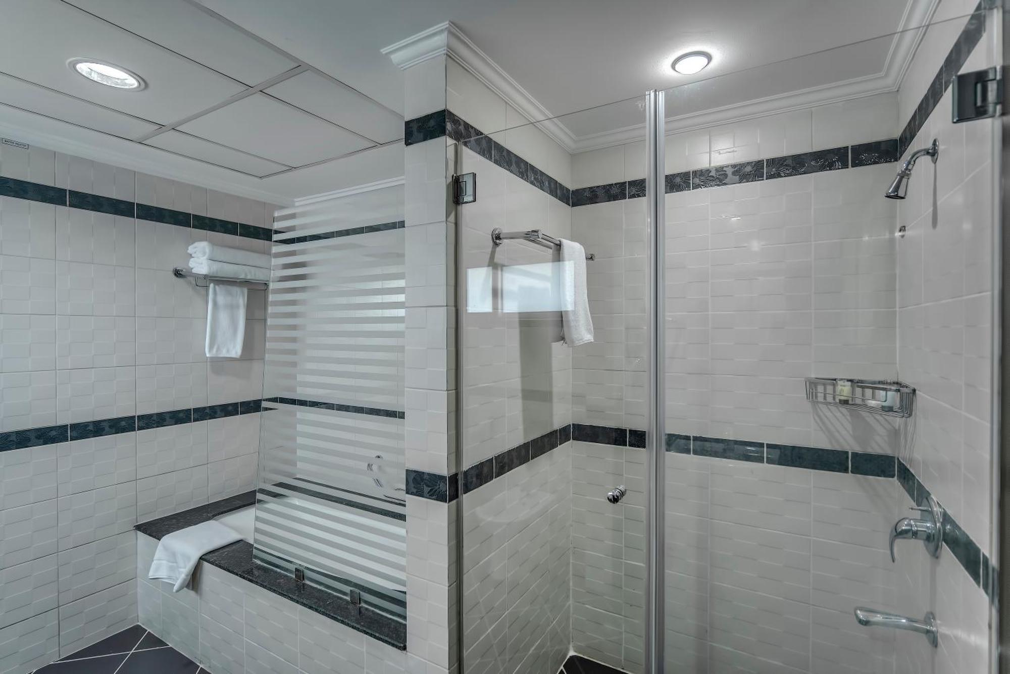 דובאי Icon Delux Hotel Apartments Al Barsha - Formerly Abidos מראה חיצוני תמונה